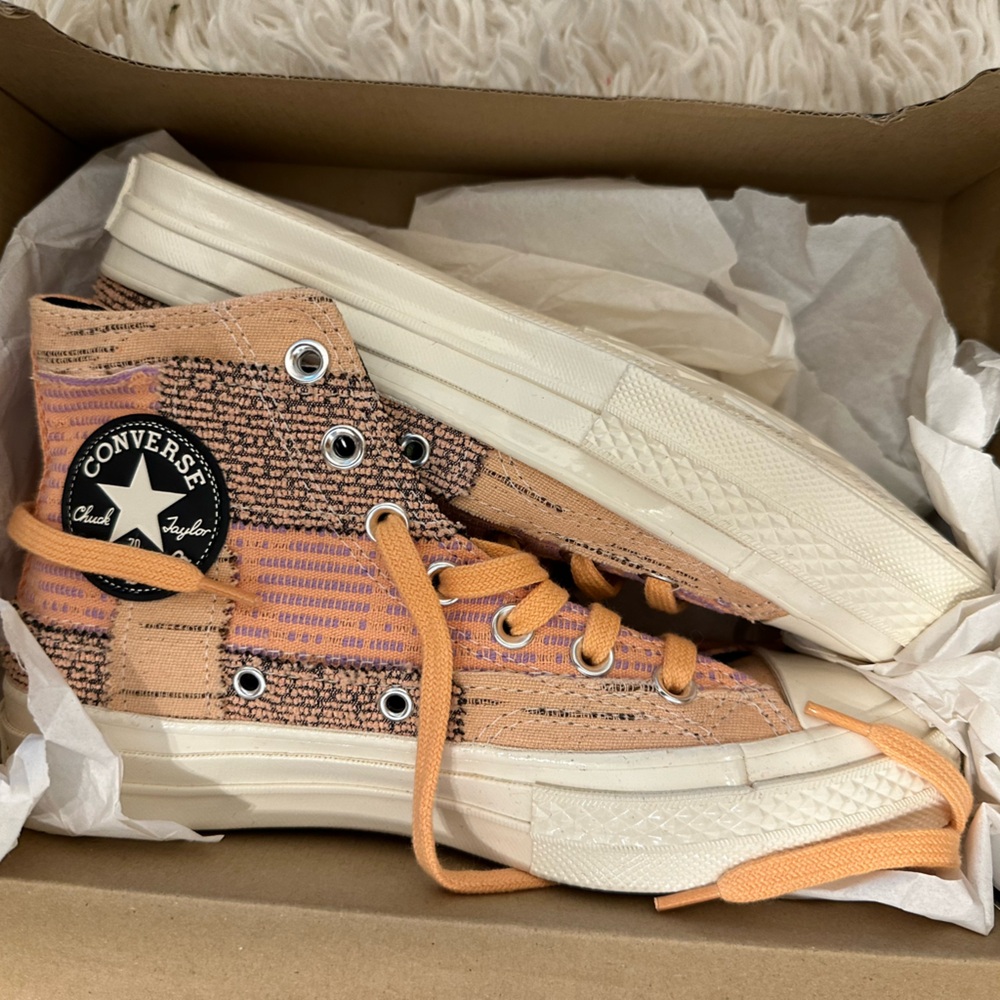 NEW converse